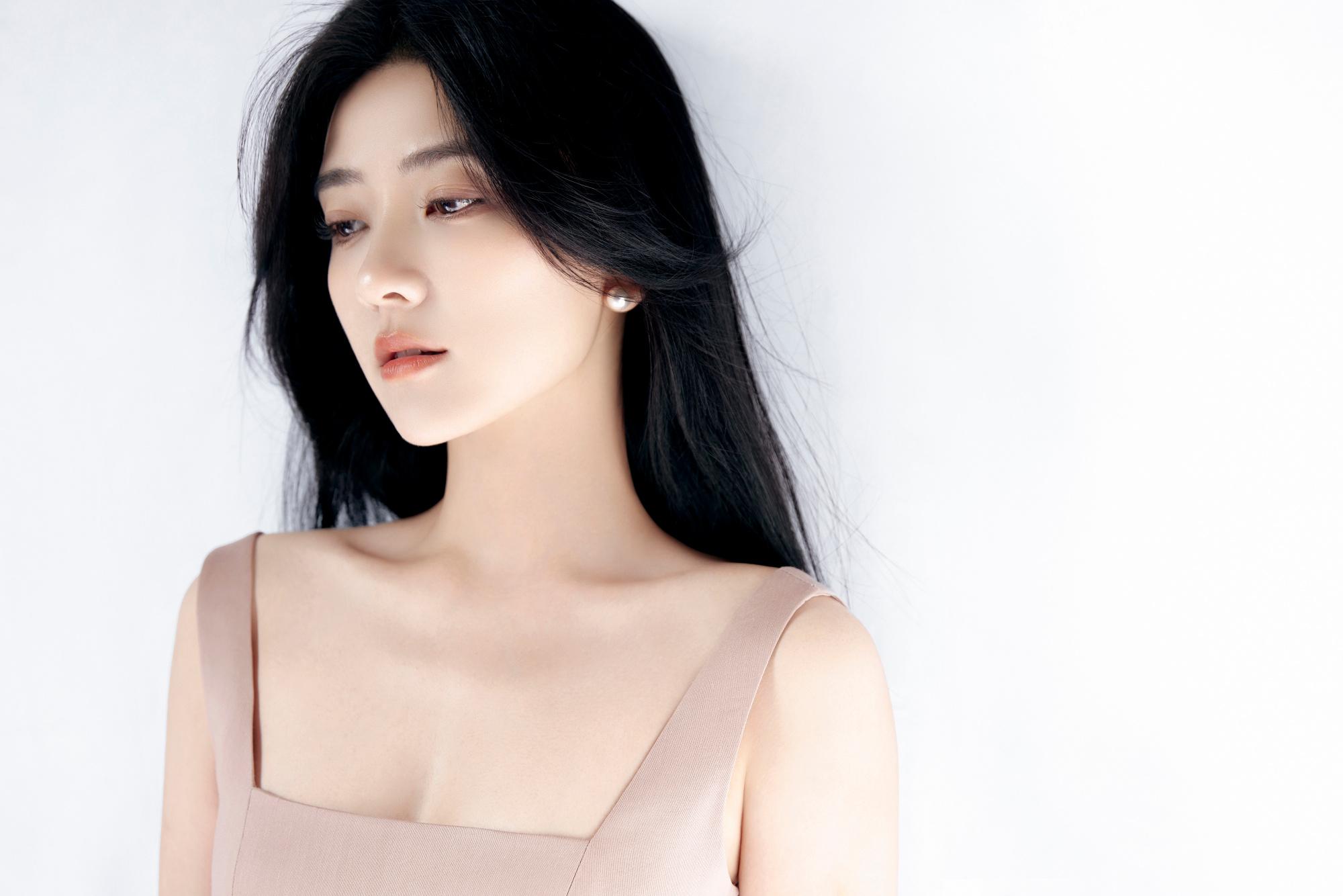 梁潔