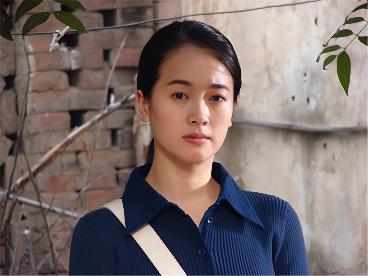 左小青