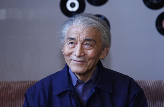 遊本昌