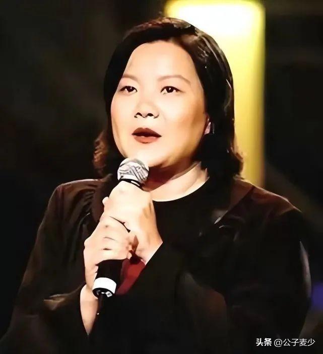 洪晃