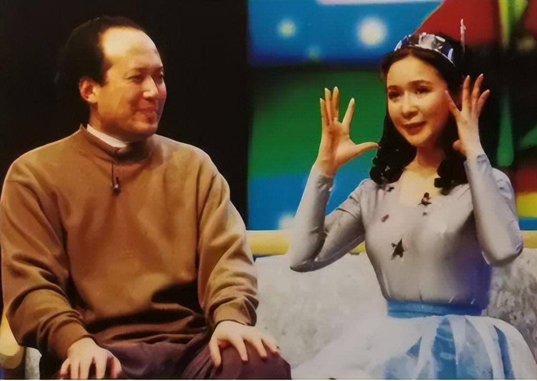 蔡明