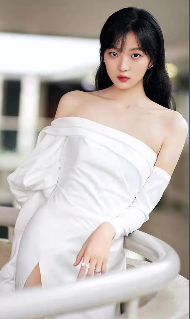 李庚希