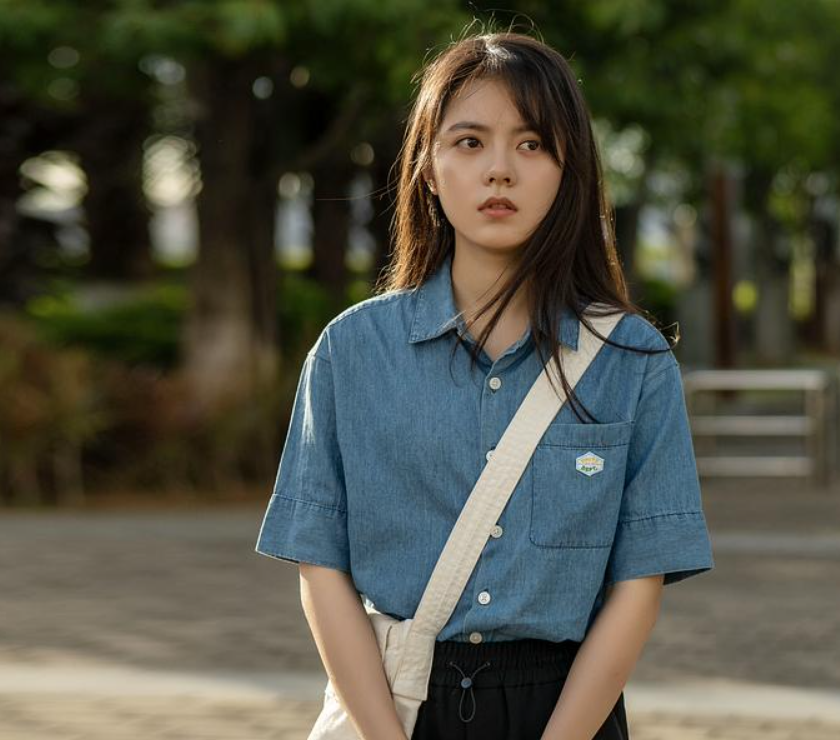 李庚希