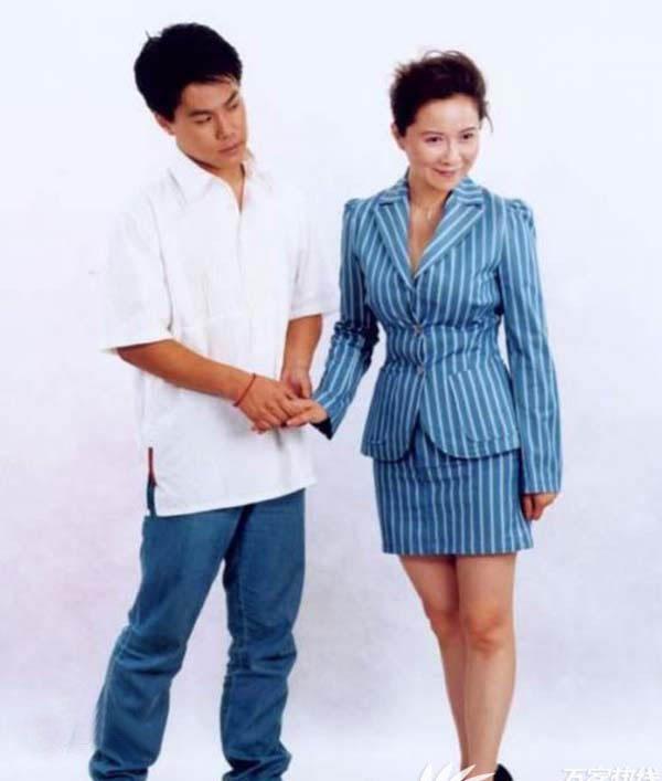 蔡明