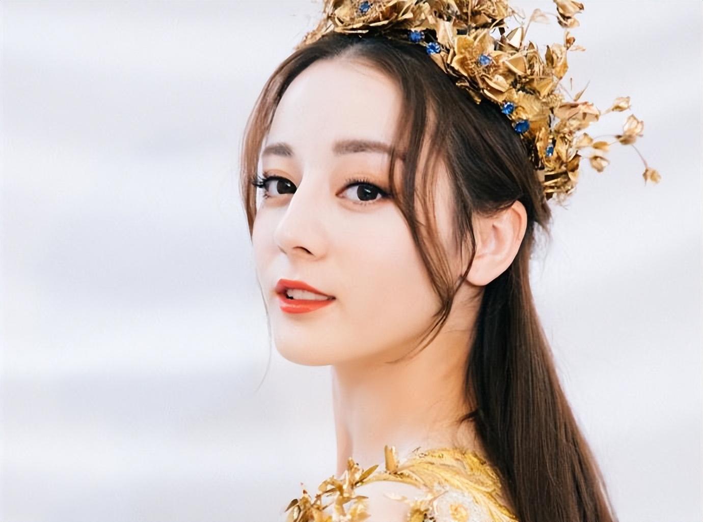 迪麗熱巴