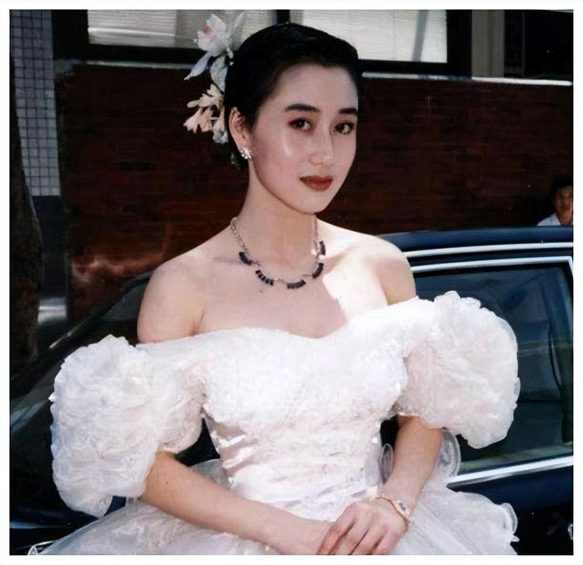 李嘉欣
