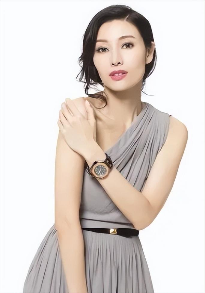 李嘉欣