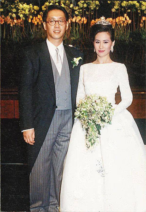 李嘉欣