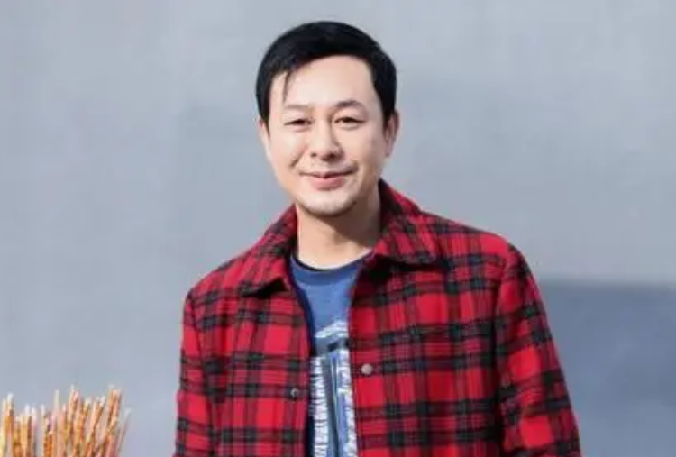 張頌文