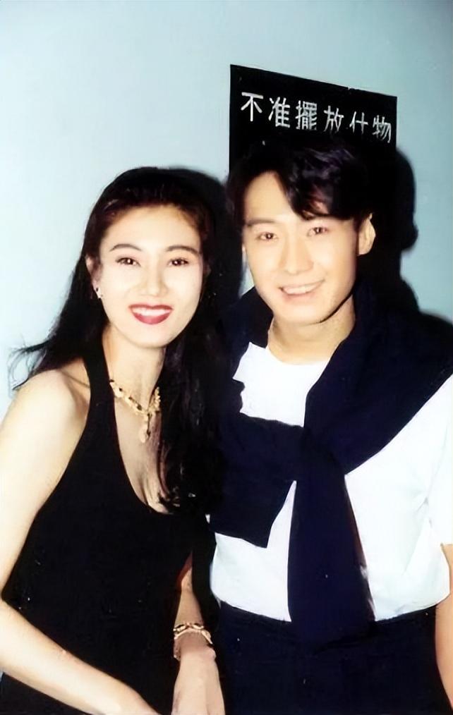 李嘉欣