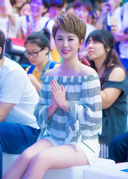 馬麗