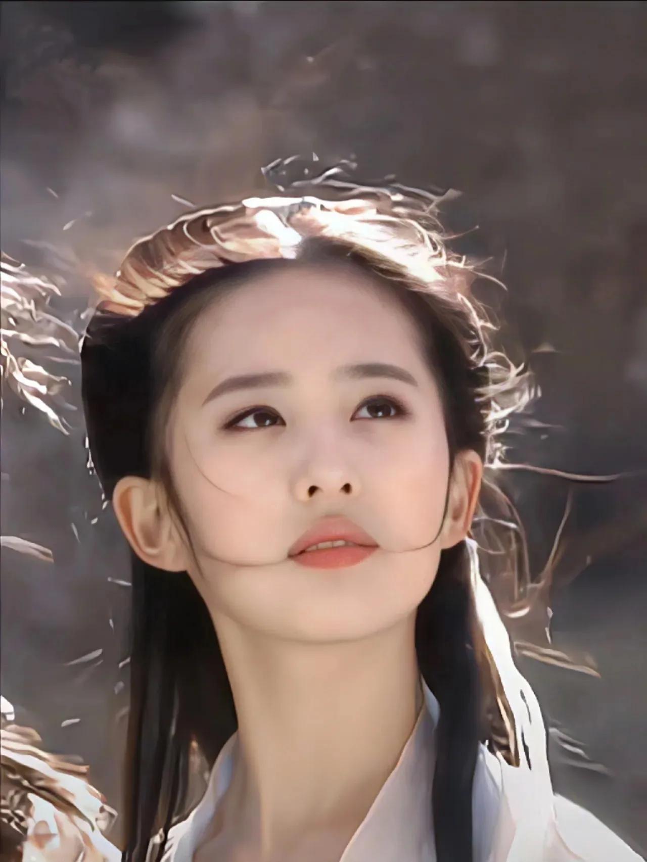 劉亦菲