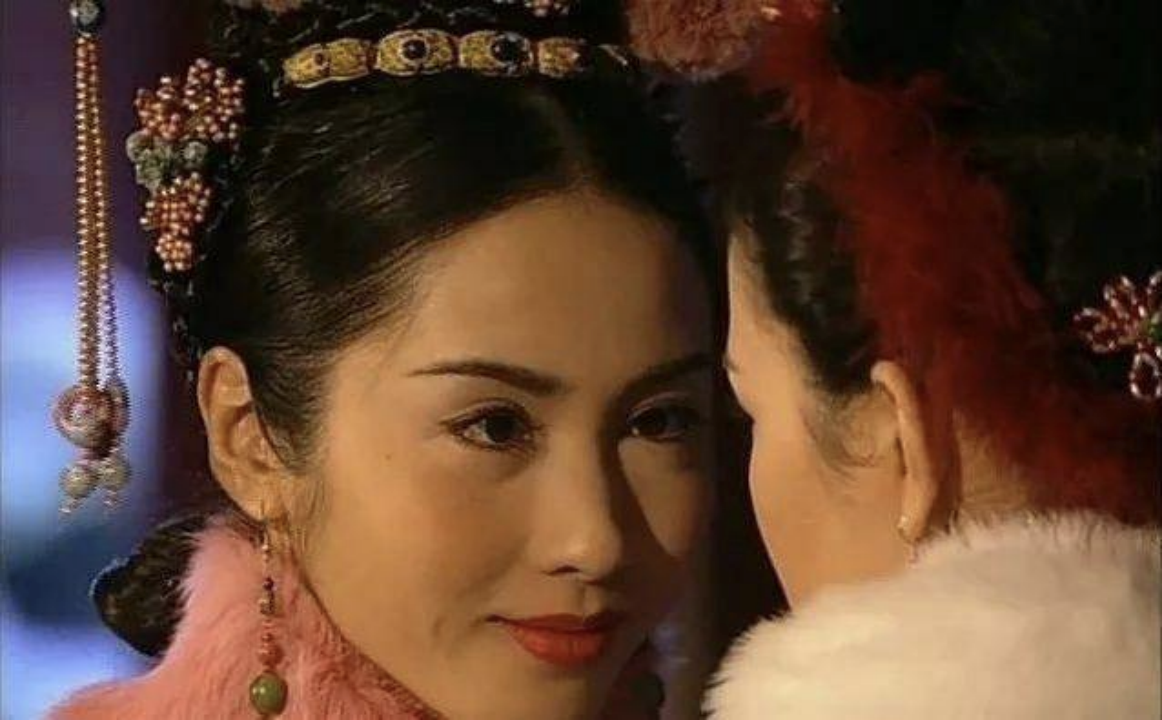 李嘉欣