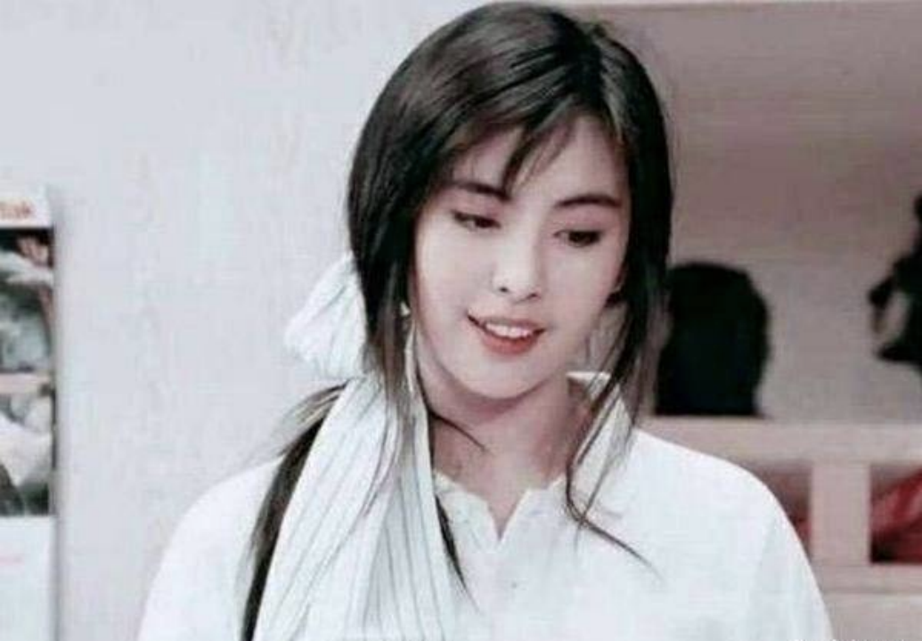 李嘉欣