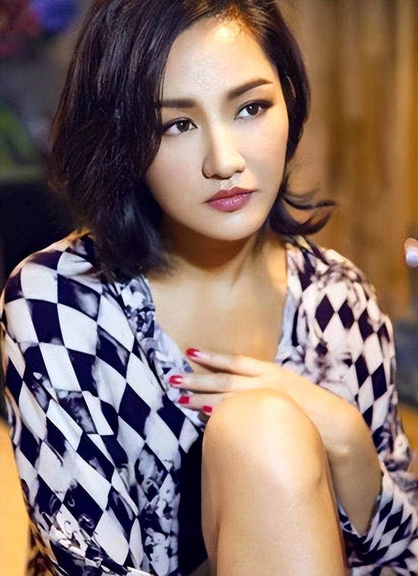 瞿穎