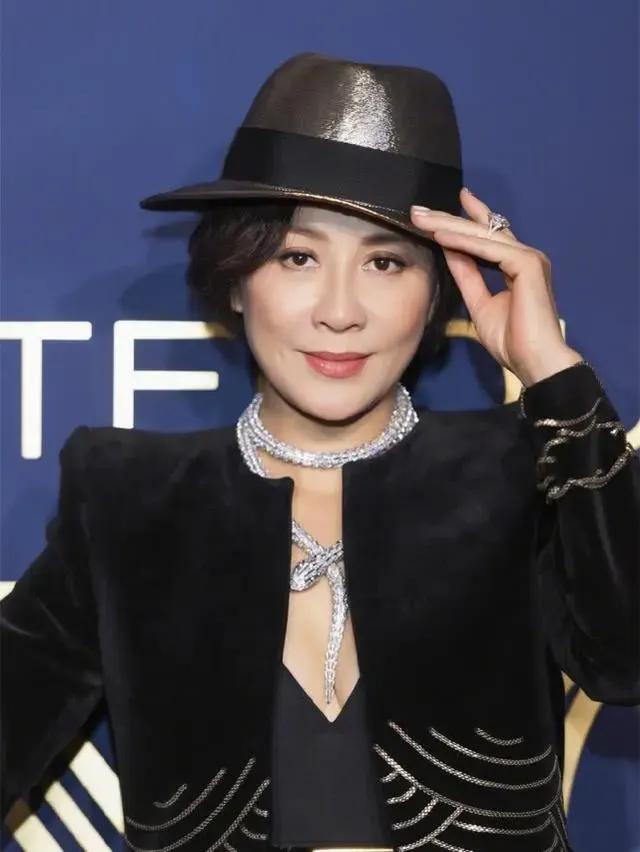 劉嘉玲