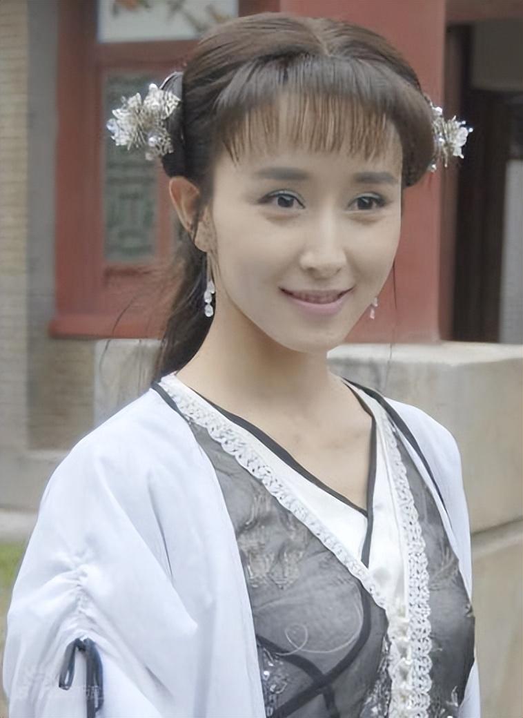 胡靜