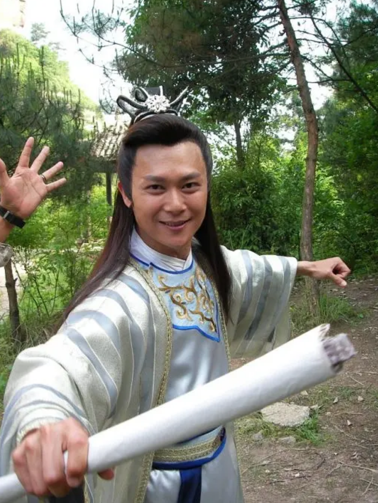 王燦