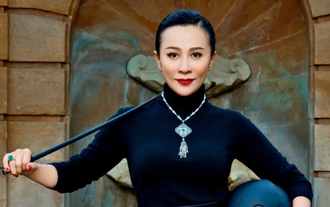 劉嘉玲