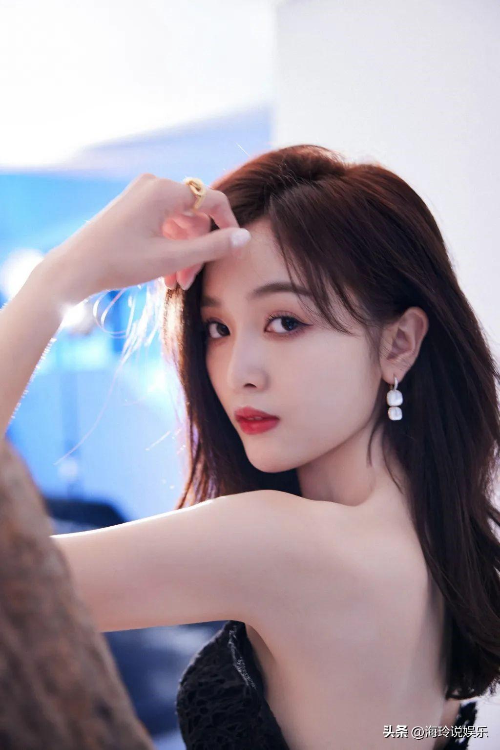 吳宣儀