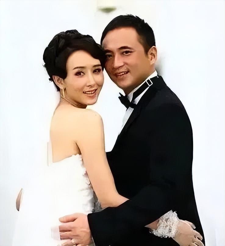 胡靜