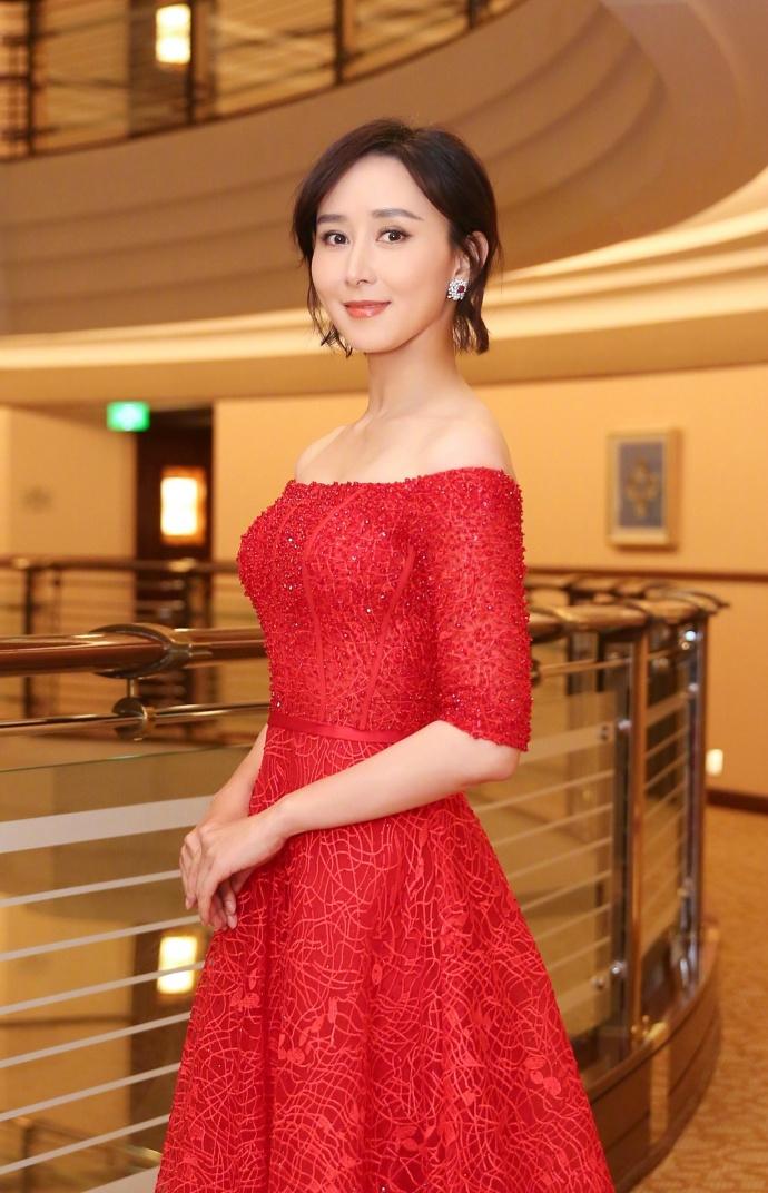 胡靜