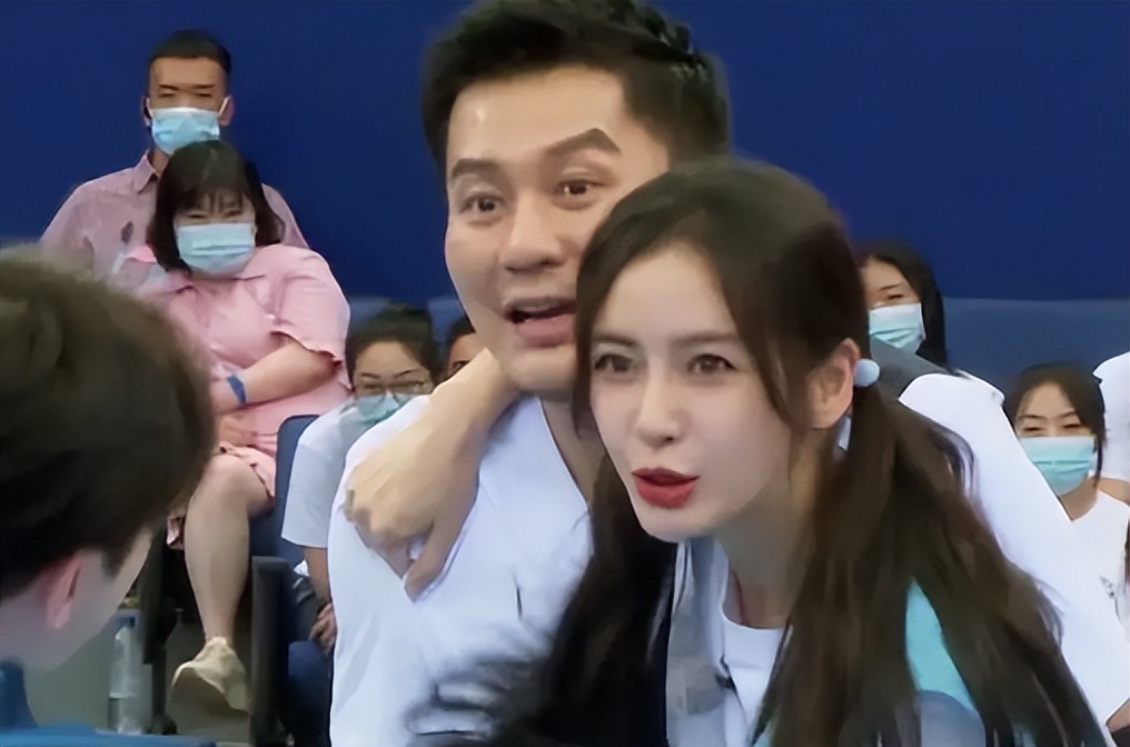李晨
