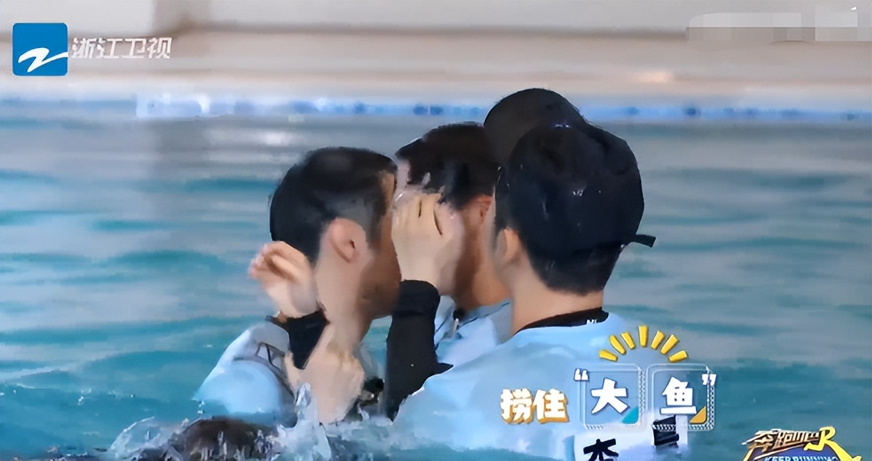 李晨