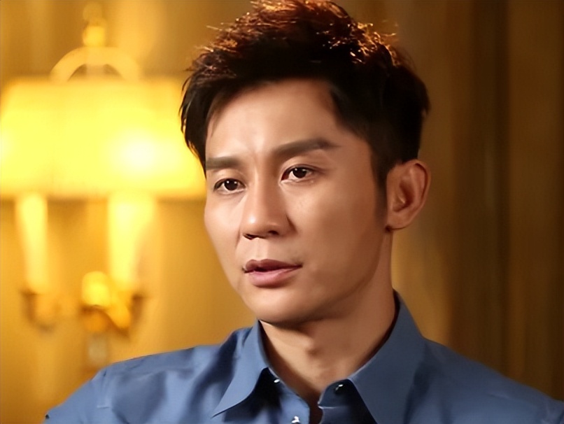 李晨