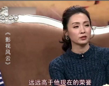 何冰