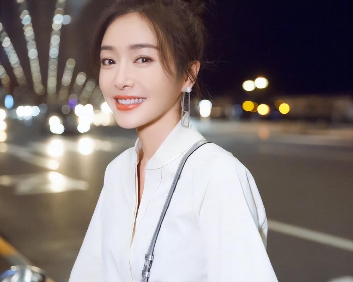 秦嵐