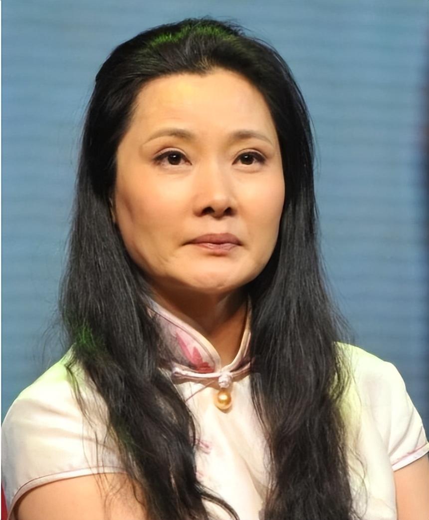 何賽飛