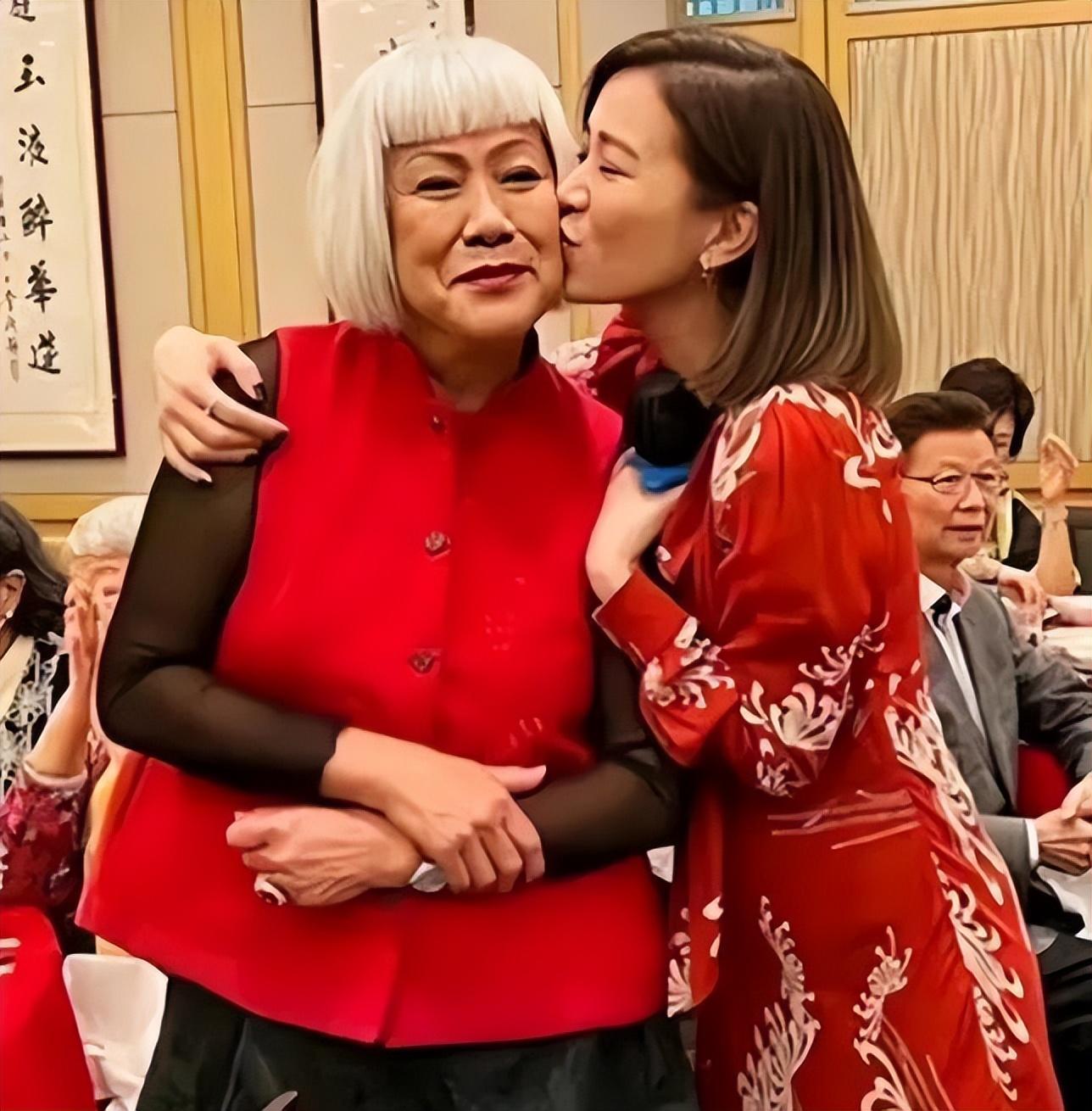 佘詩曼