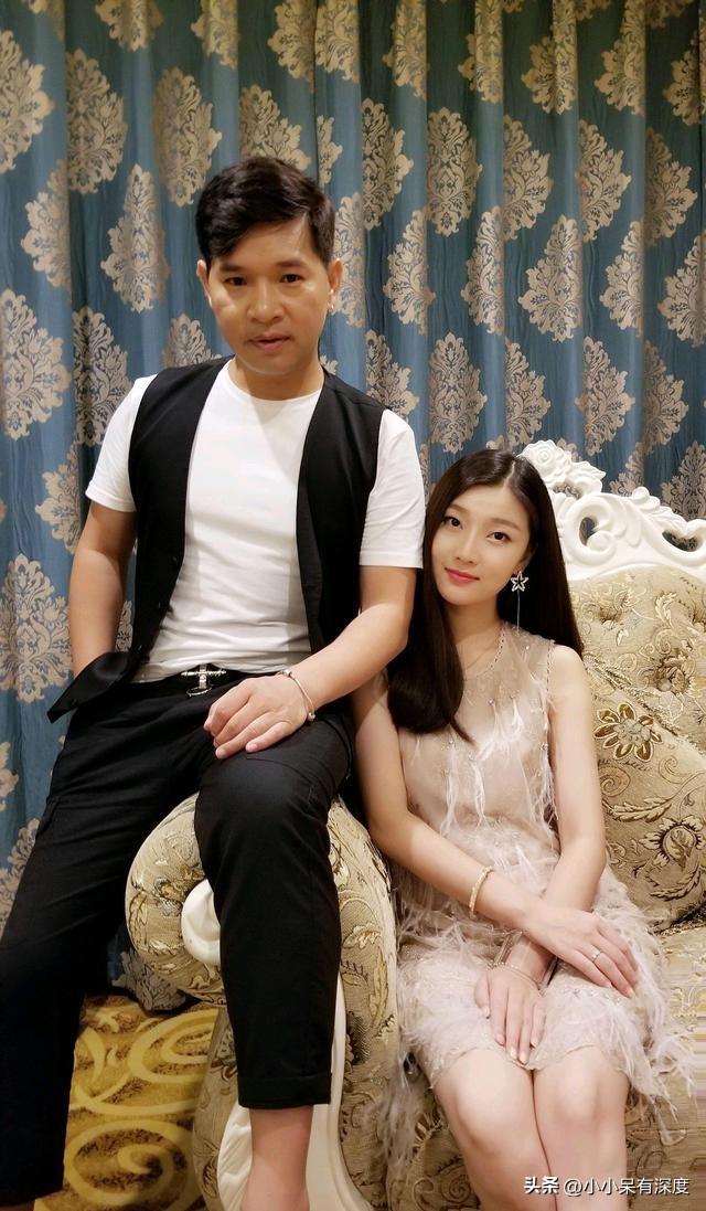 楊小曼