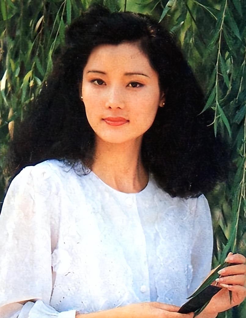 何賽飛