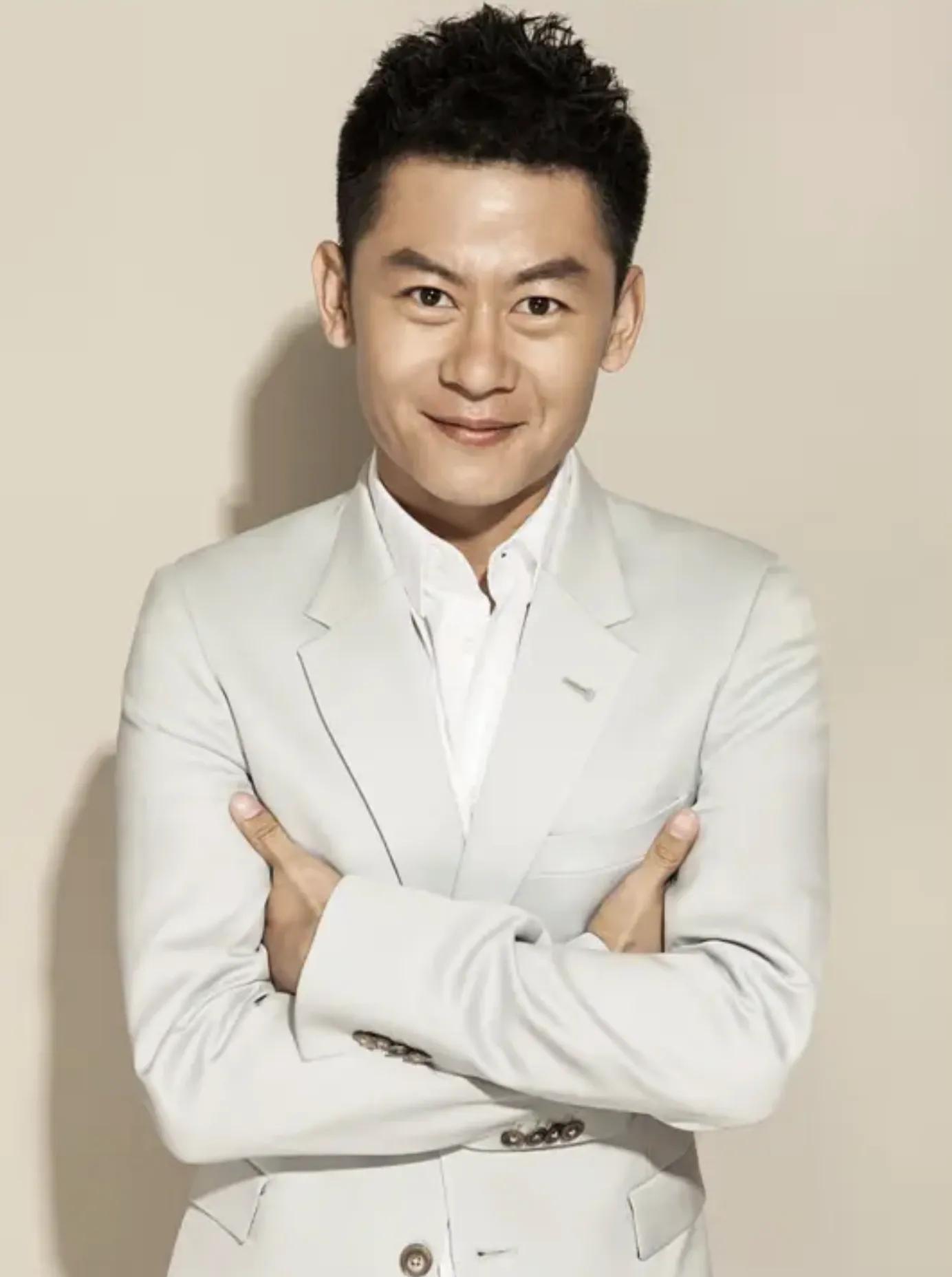 李健
