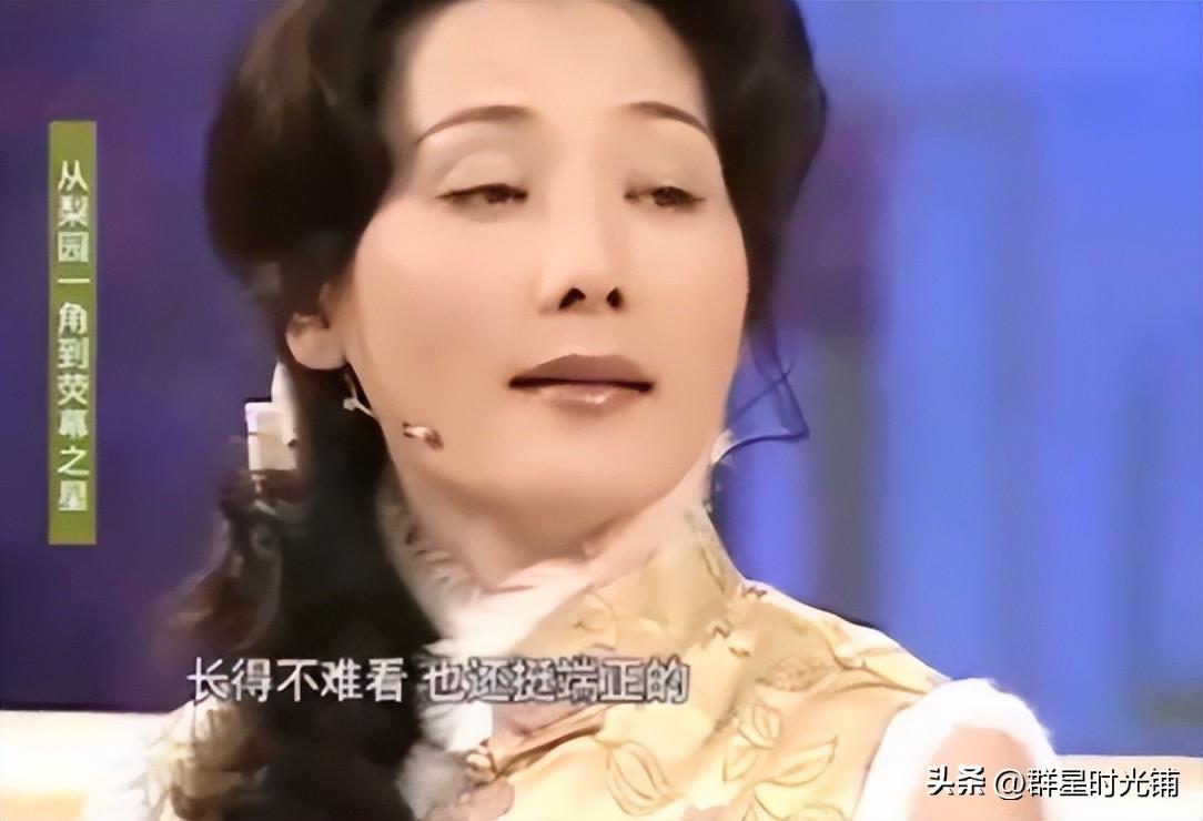 何賽飛