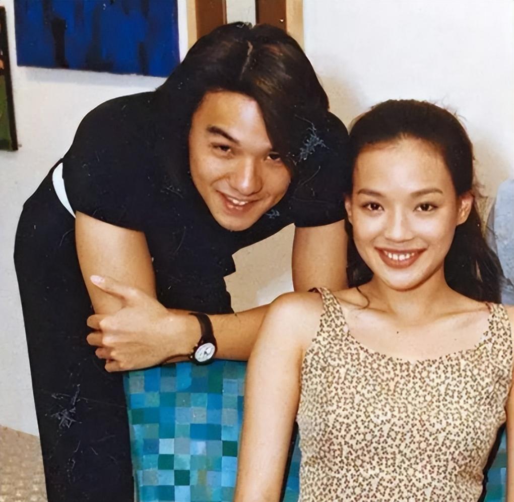 交往過5任男友，屢受情傷的舒淇，40歲嫁給男閨蜜終獲幸福