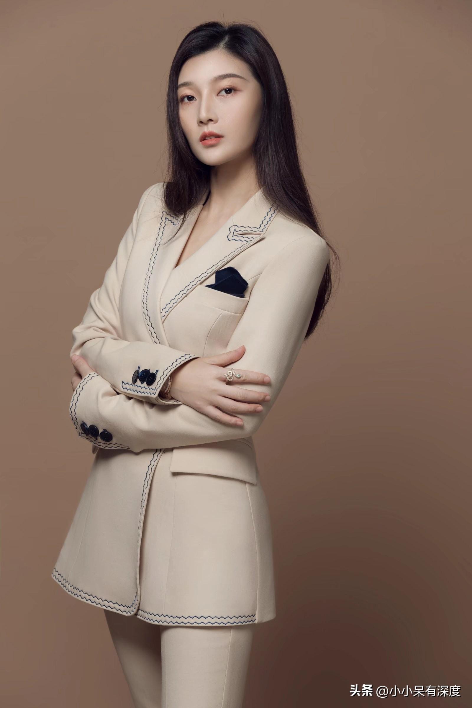 楊小曼