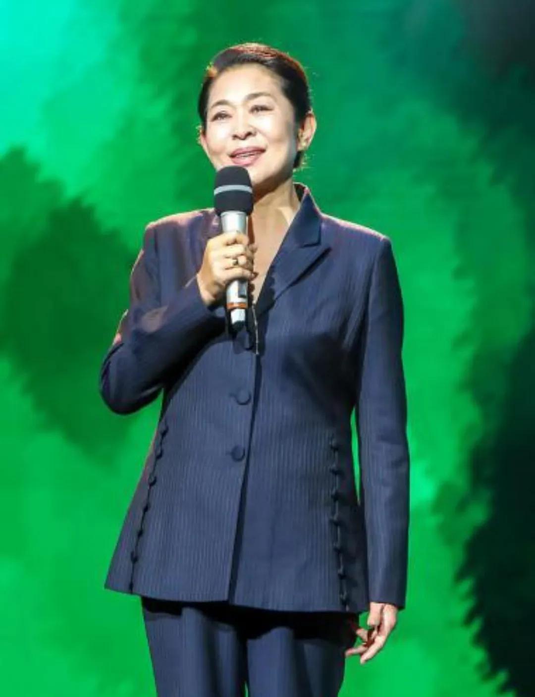 倪萍