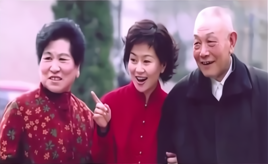 鞠萍