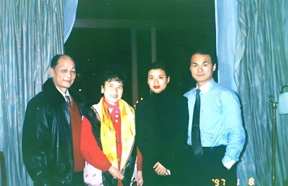 張也