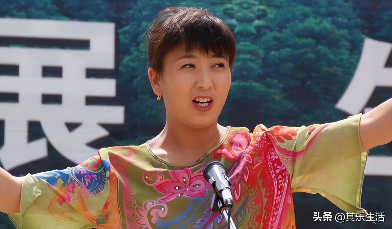 秦嵐