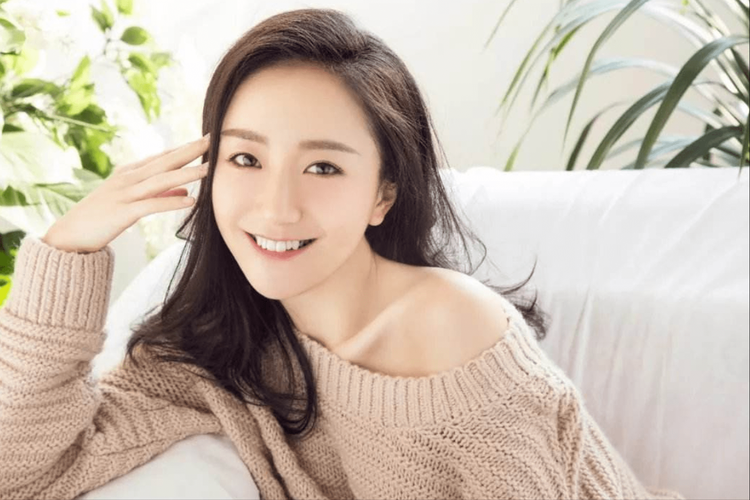 李倩
