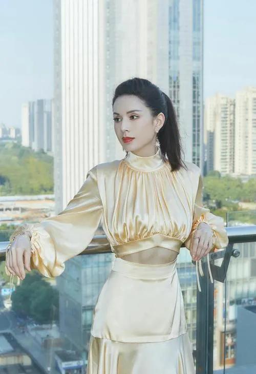 李若彤
