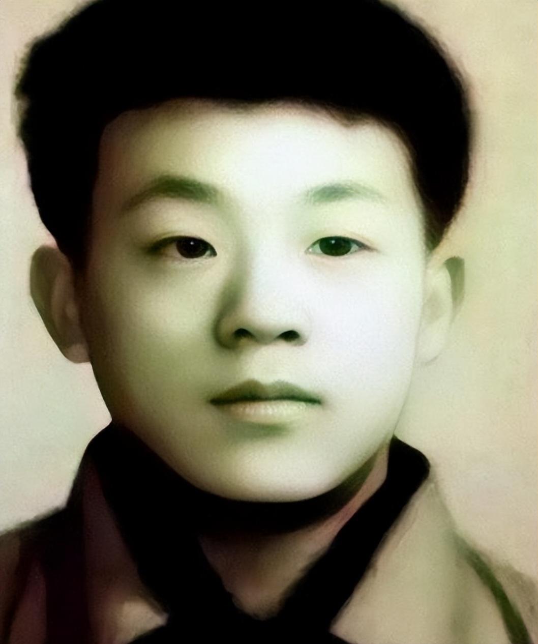 何冰