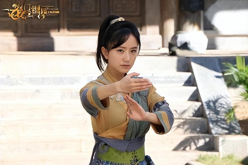 李倩