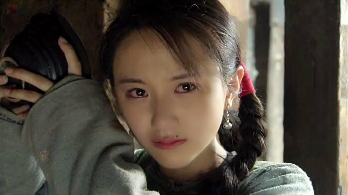 李倩