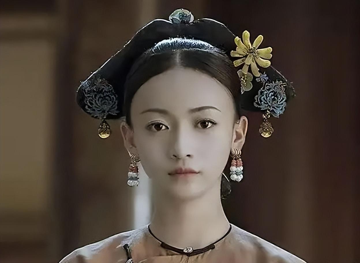 秦嵐