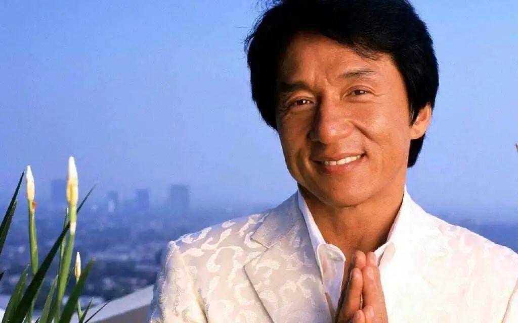 68歲成龍個人資料簡介：功夫巨星是如何煉成的？